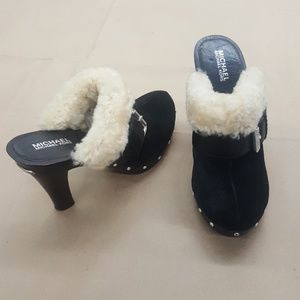 Michael Kors slip on with heel & fur lining Size:9